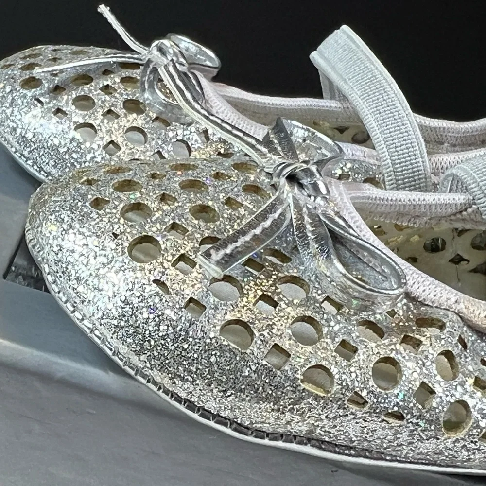 Stuart Weitzman "My First Weitzmans" Silver Glittery Ballet Flats Infant Size 4 - Picture 8 of 15